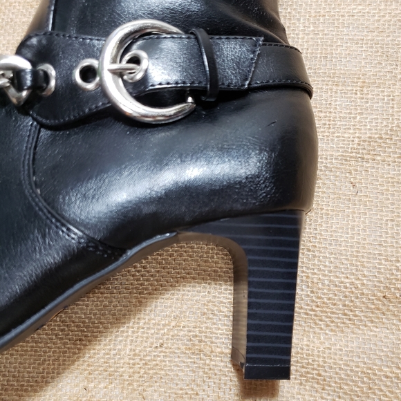 CLOUDWALKER Black Heeled Boots MOTO - Picture 5 of 8